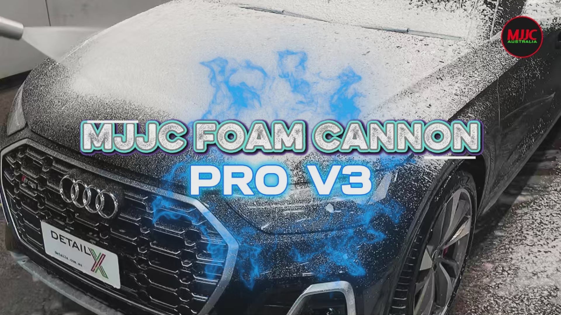 Load video: MJJC Foam Cannon PRO V3 dispensing Ultra-Thick snow foam on an Audi SQ5.